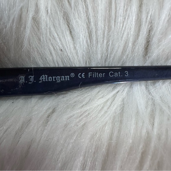 AJ Morgan • Filter Cat 3 My Melody Sunglasses in Crystal Blue - Picture 6 of 8